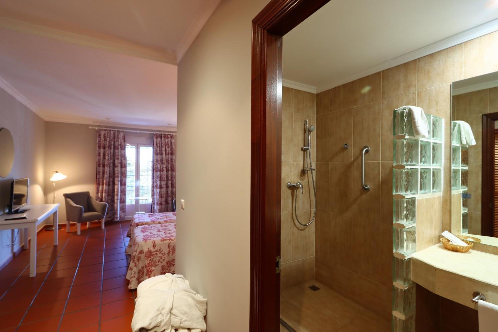 Hotel Varinia Serena - Balneario De אלאנחה מראה חיצוני תמונה