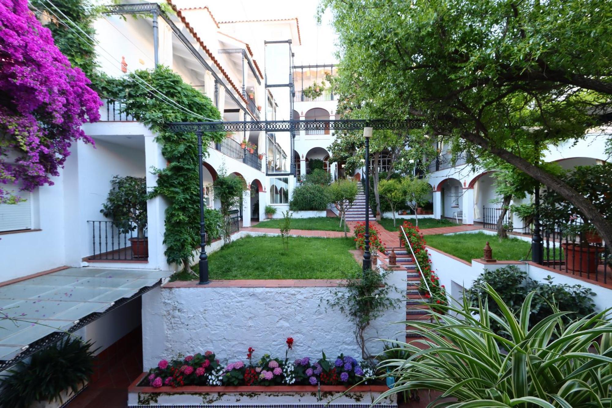 Hotel Varinia Serena - Balneario De אלאנחה מראה חיצוני תמונה